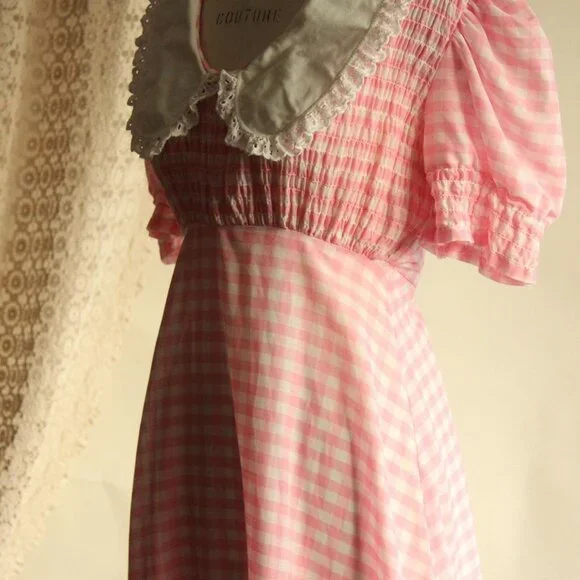Vintage 1960s 1970s Dress, Pink and White Gingham Maxidress withBbig Lace Collar - Picture 9 of 14